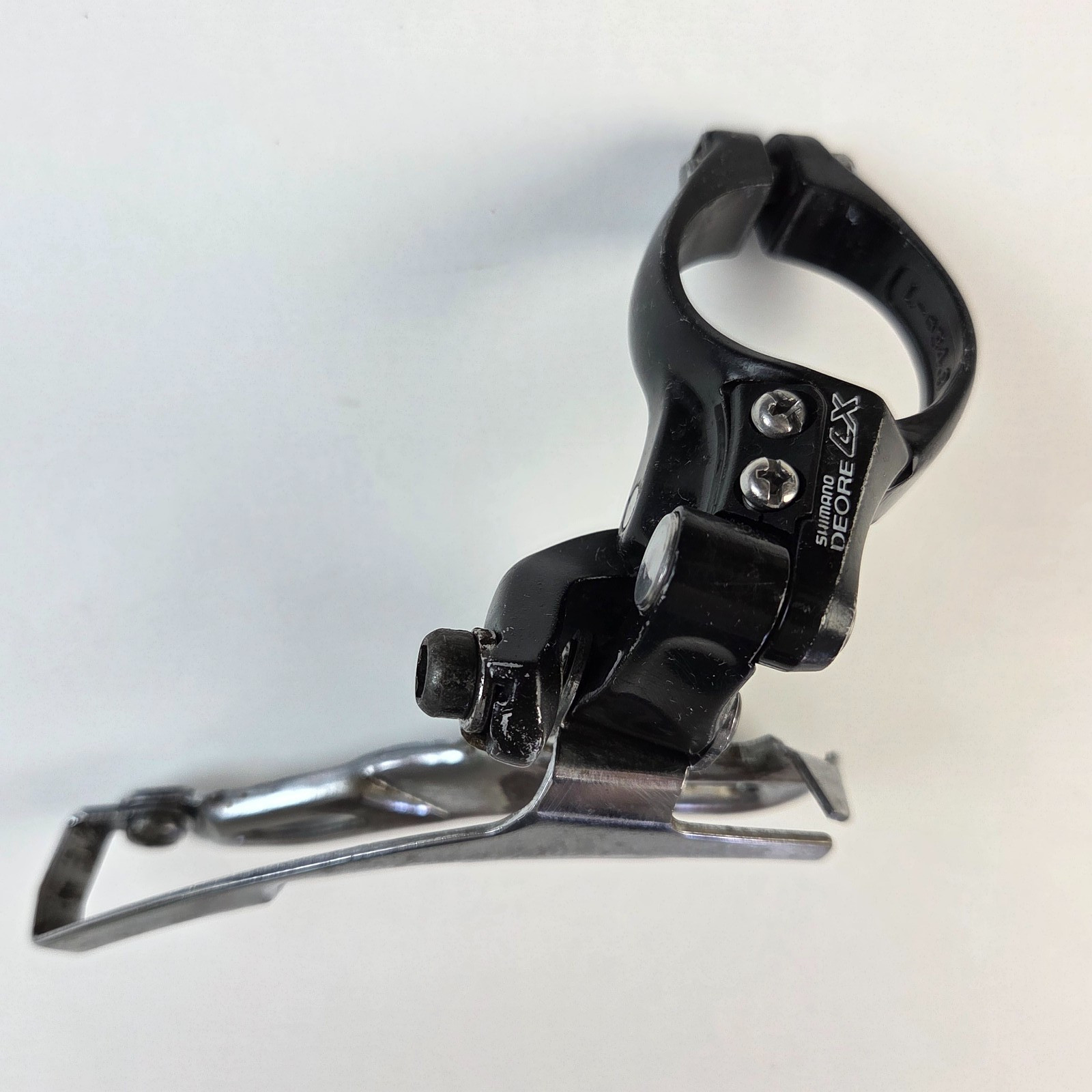 Vintage Shimano FD-M563 Deore LX Front Derailleur 34.9 Top Pull Bottom Swing Vintage Shimano FD-M563 Deore LX Front Derailleur 34.9 Top Pull Bottom Swing