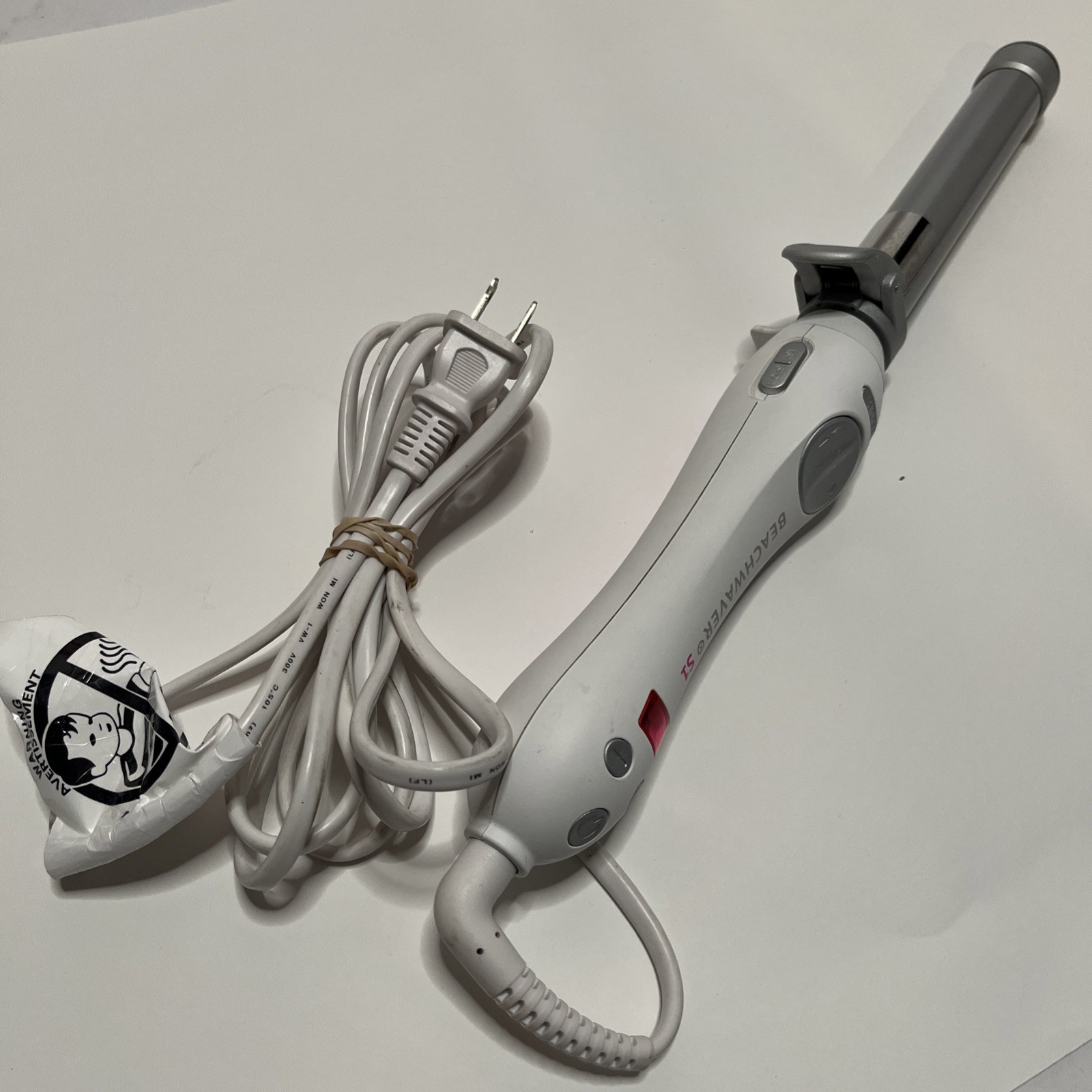 The Beachwaver Co. S1 Dual Voltage Ceramic Rotating Curling Iron - White