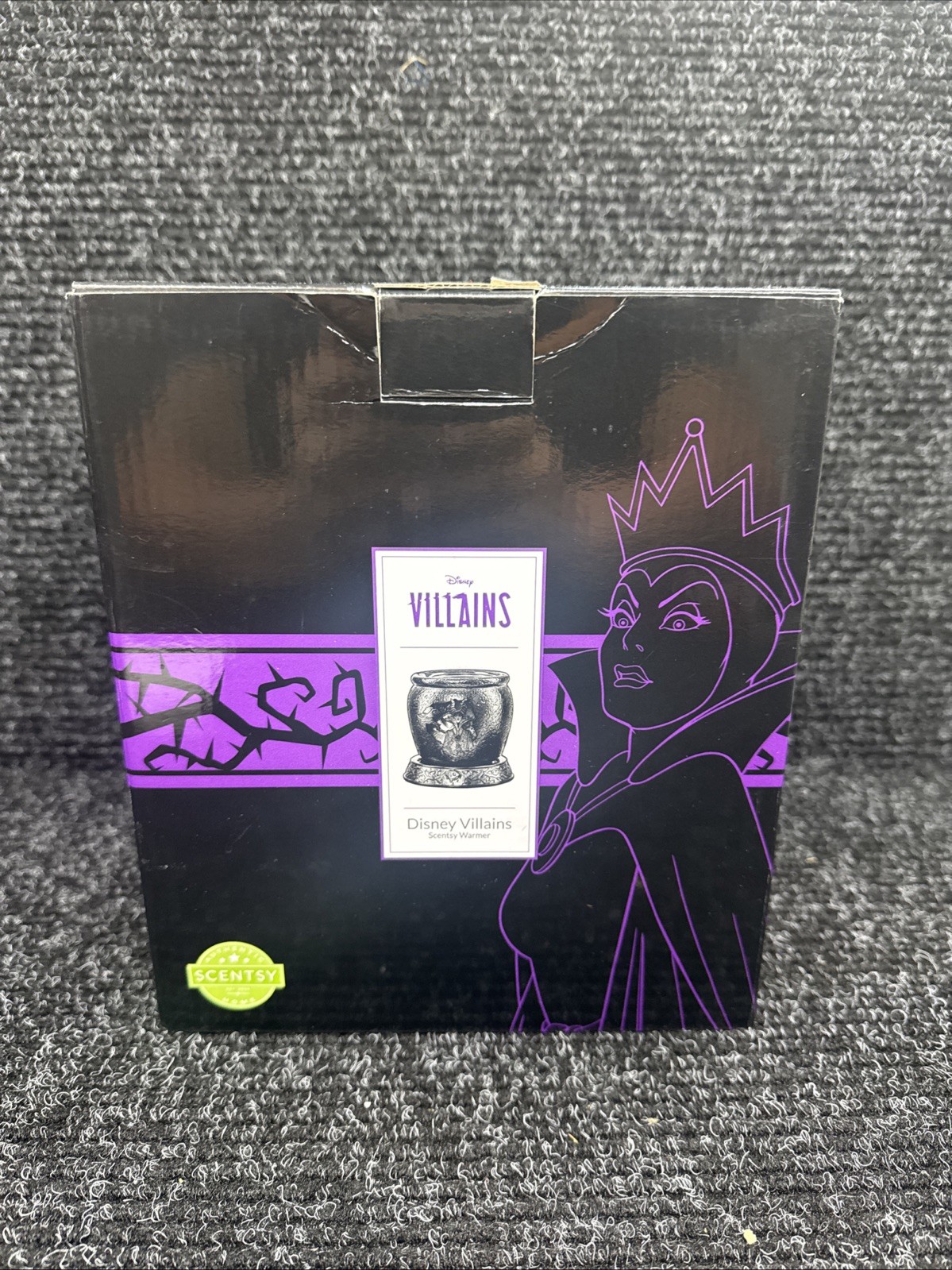 Scentsy Disney Villains Wax Warmer Ursula, Maleficent, Evil Queen NEW IN BOX Scentsy Disney Villains Wax Warmer Ursula, Maleficent, Evil Queen NEW IN BOX