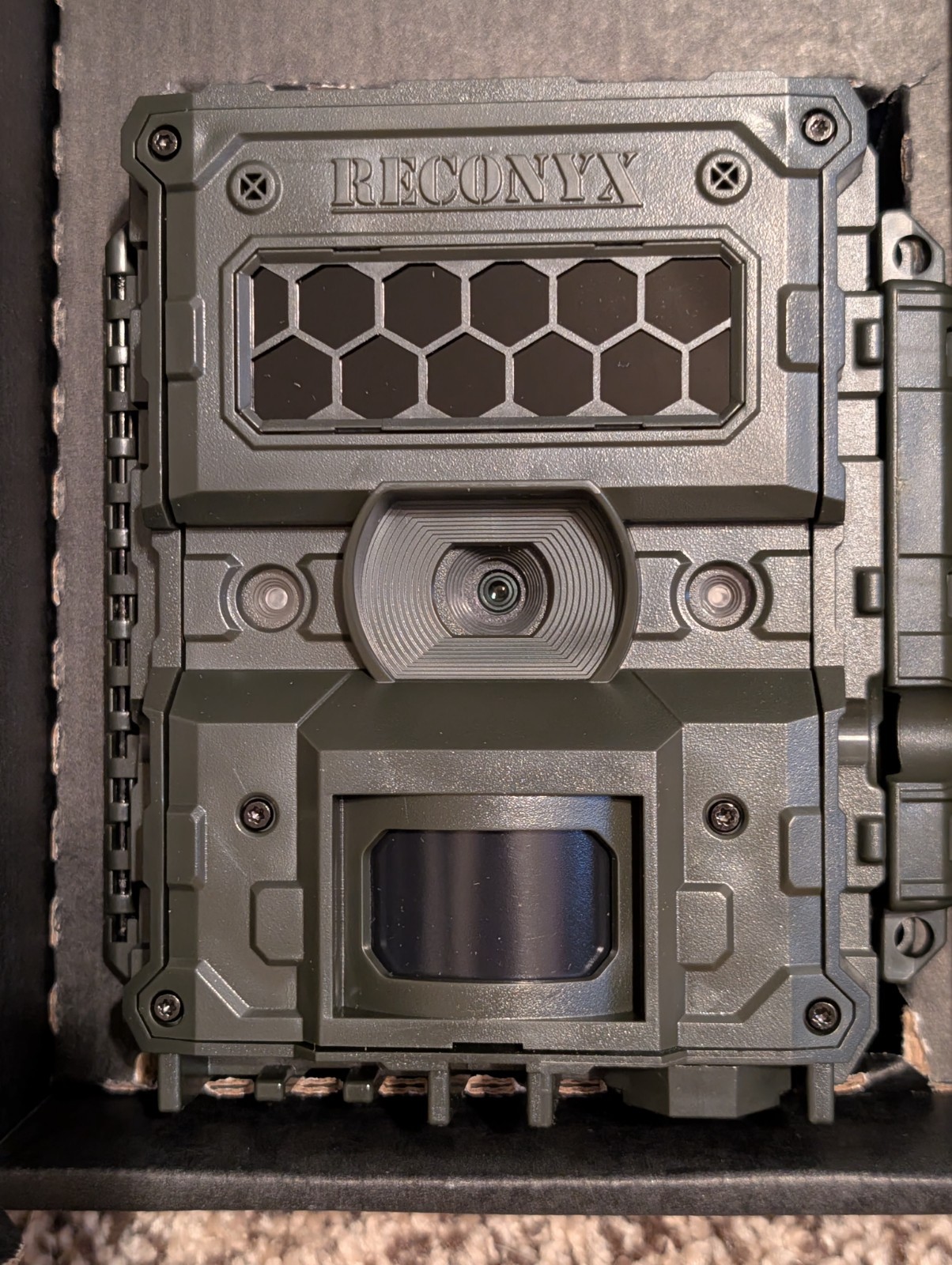Reconyx HP4K HyperFire 4K Professional No-Glow IR Trail Camera NEW/Open Box