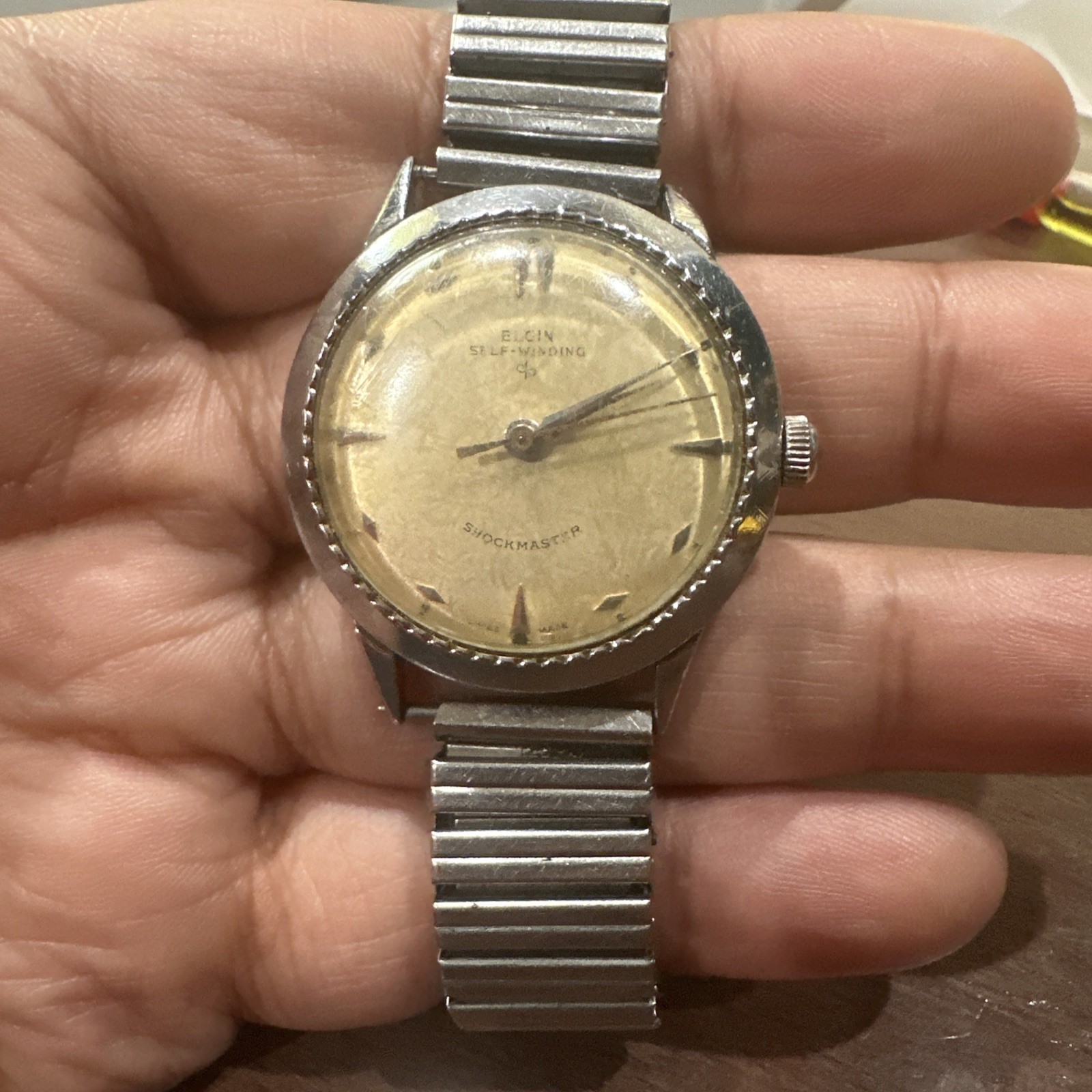 Vintage Elgin Shockmater Self Winding Rare 17 Jewel Men Watch Works Bt Runs Fast Vintage Elgin Shockmater Self Winding Rare 17 Jewel Men Watch Works Bt Runs Fast