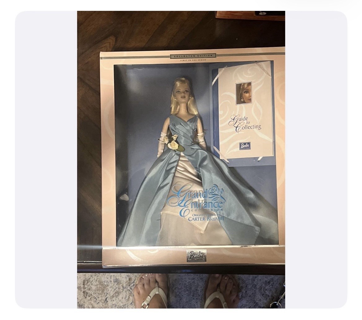 Mattel Grand Entrance by Carter Bryant Barbie Doll 2000 Fashion Doll NRFB #28533 Mattel Grand Entrance by Carter Bryant Barbie Doll 2000 Fashion Doll NRFB #28533