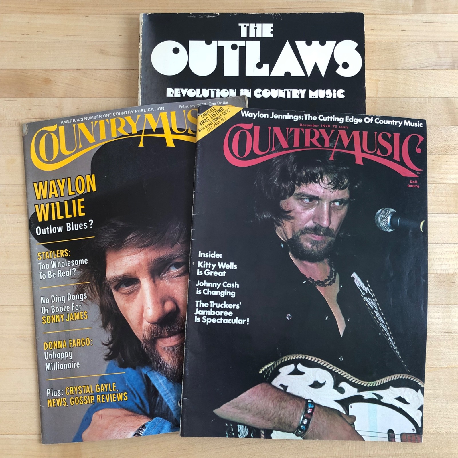 Three Vintage Waylon Jennings 1970s Country Music Magazines – Features & Photos