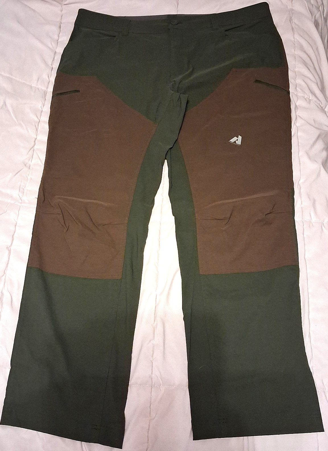 Eddie Bauer First Ascent Pro Guide Hiking/Outdoor Olive Green/Brown 40x32 Pants