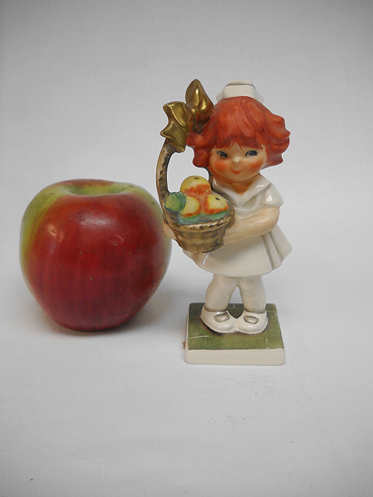 Vintage GOEBEL NURSE FIGURINE-CHEER UP-REDHEAD-FRUIT BASKET-CHARLOT BYJ-VG Vintage GOEBEL NURSE FIGURINE-CHEER UP-REDHEAD-FRUIT BASKET-CHARLOT BYJ-VG