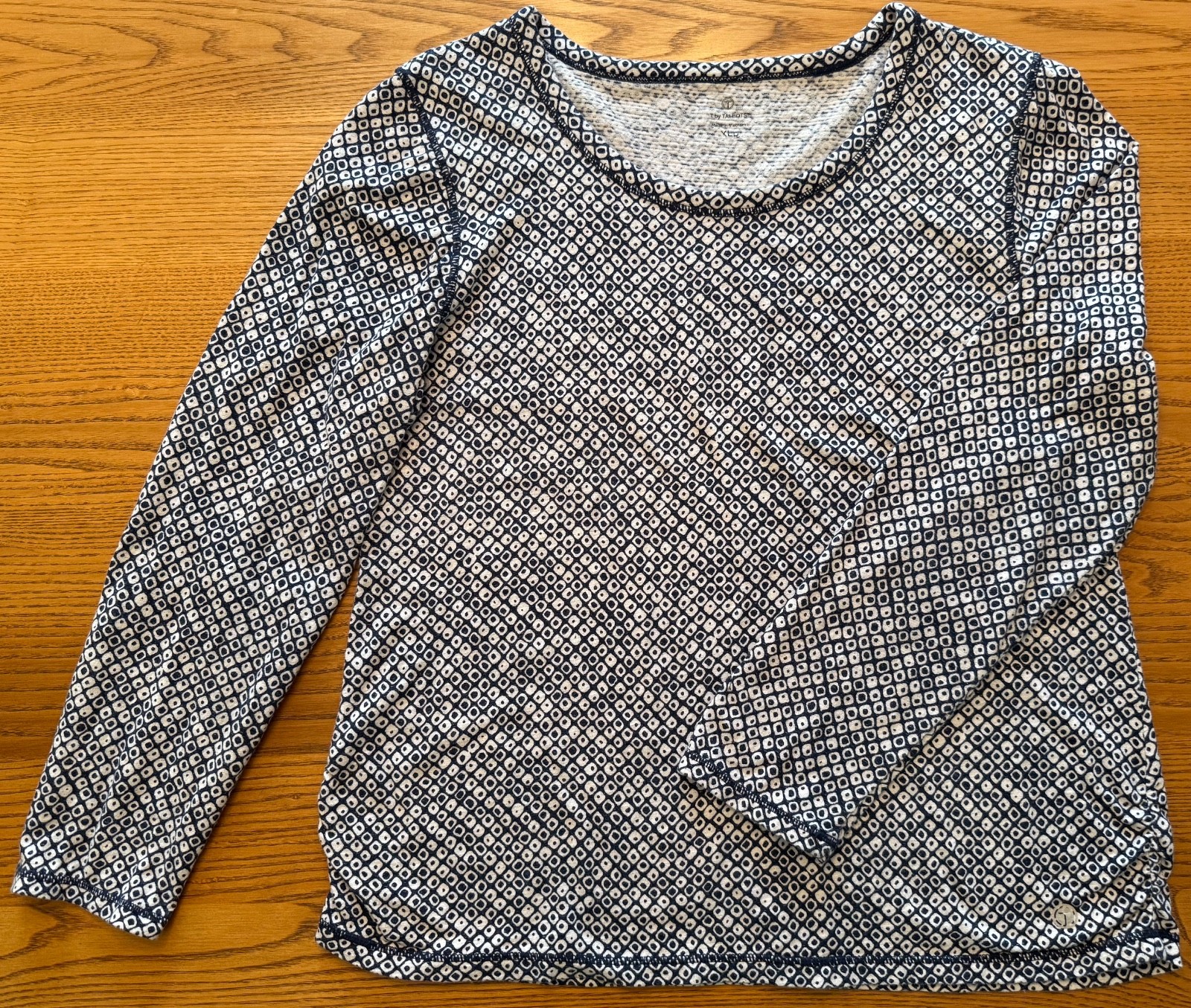 T By Talbots Women’s Size XLp Long Sleeve Tee