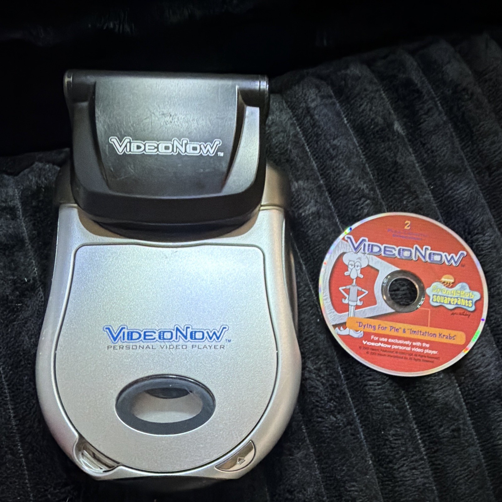 VideoNow Personal Video Player Silver/Black w/ SpongeBob Disc Dying for Pie 2003