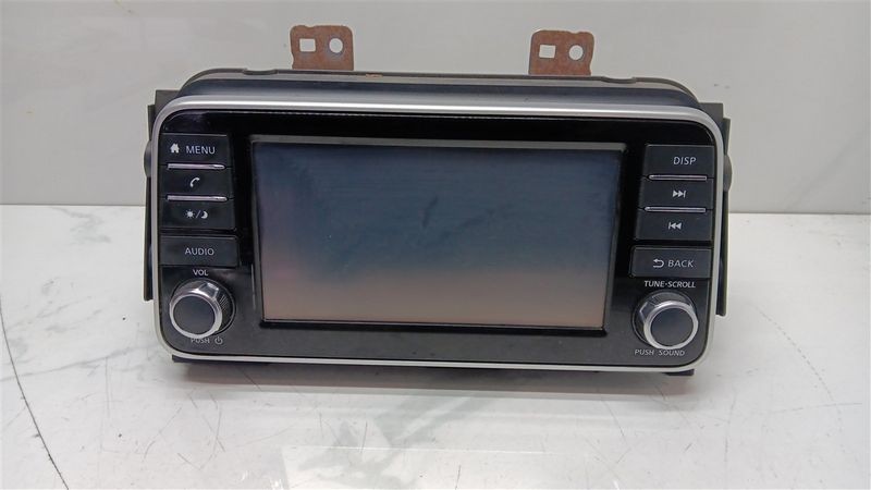 2020-2021 Nissan Versa Display Screen Audio Radio Receiver