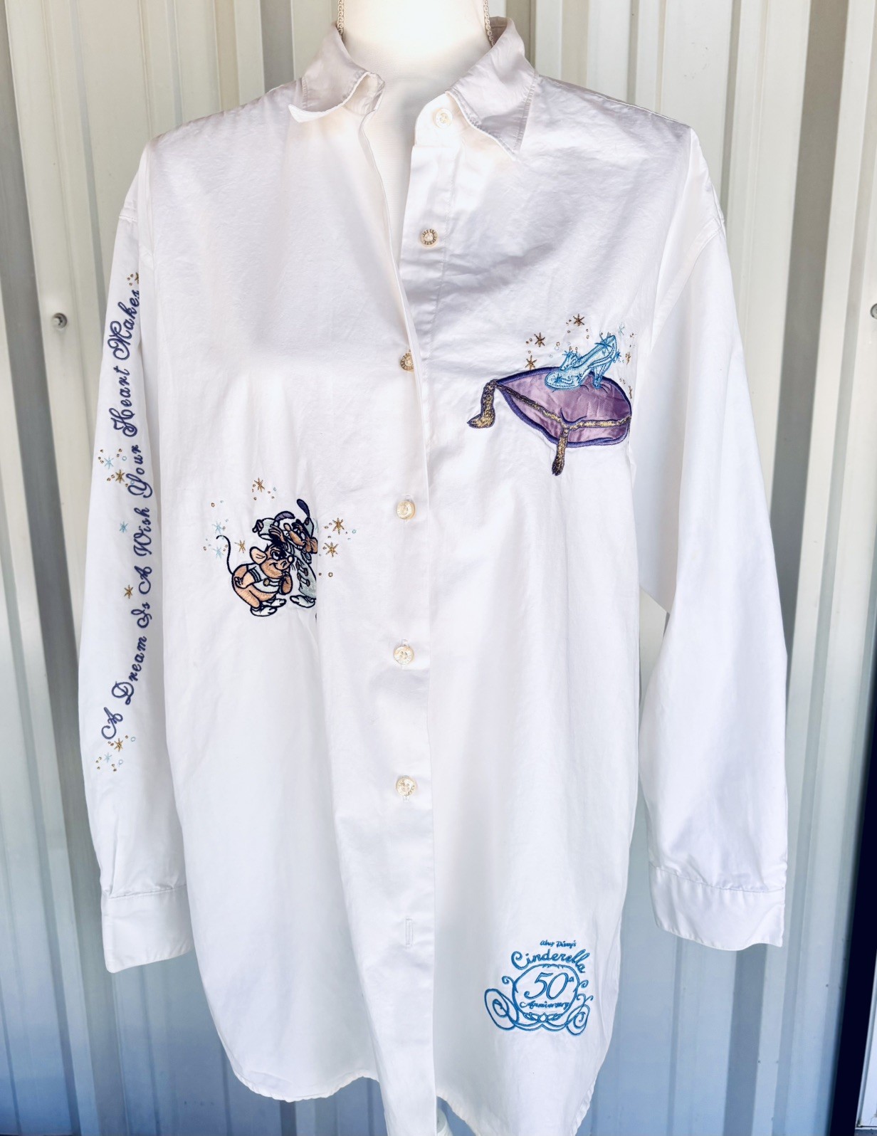VTG Disney Store Cinderella 50th Anniversary Embroidered Shirt Slipper Carriage VTG Disney Store Cinderella 50th Anniversary Embroidered Shirt Slipper Carriage