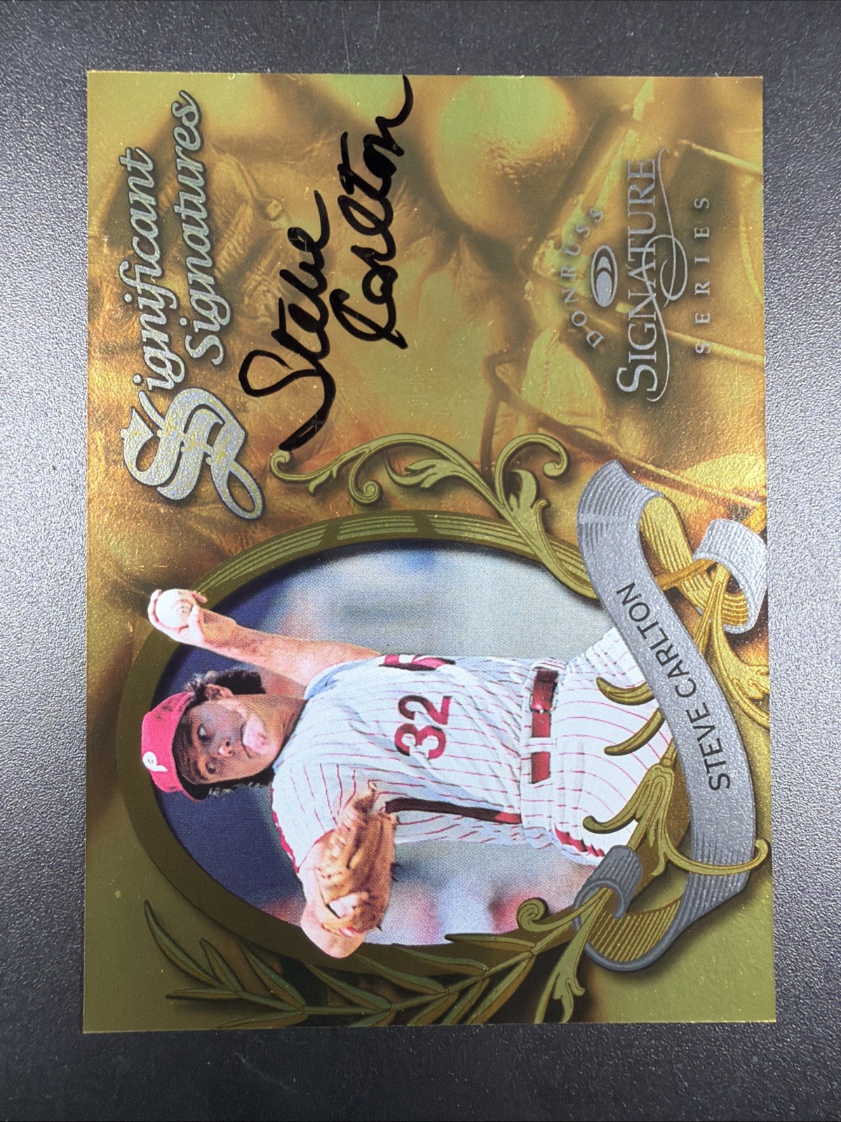 1997 Donruss Signature Series - Significant Signatures Steve Carlton /2000 (AU) 1997 Donruss Signature Series - Significant Signatures Steve Carlton /2000 (AU)