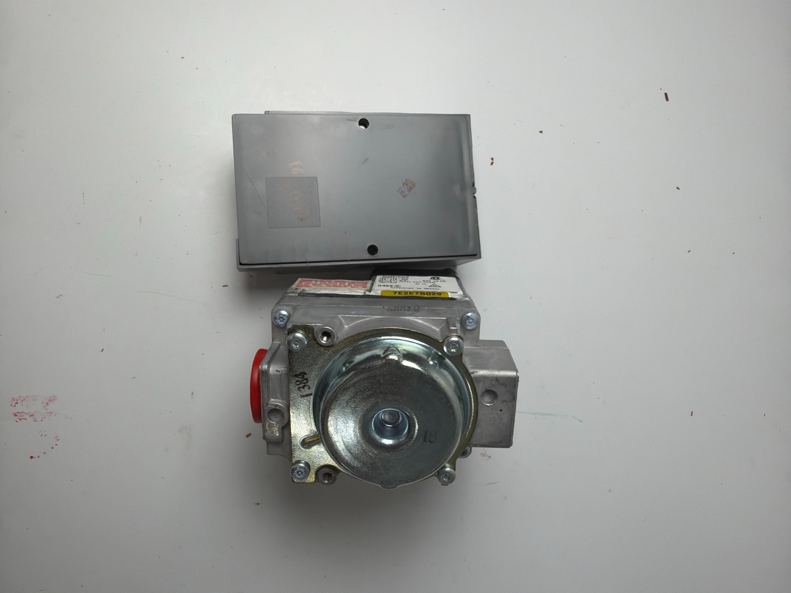 Robertshaw 712-017 Intermittent Pilot Ignition System Natural Gas Valve Kit New