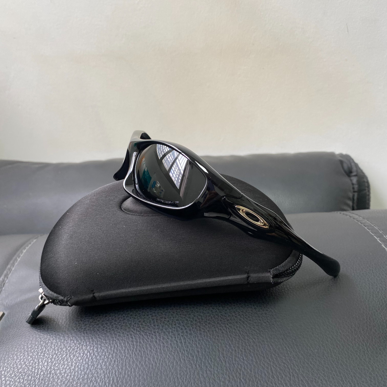 Vintage Oakley Monster Dog 00s Prizm Sunglasses Glossy Black Frame Black Lens Vintage Oakley Monster Dog 00s Prizm Sunglasses Glossy Black Frame Black Lens