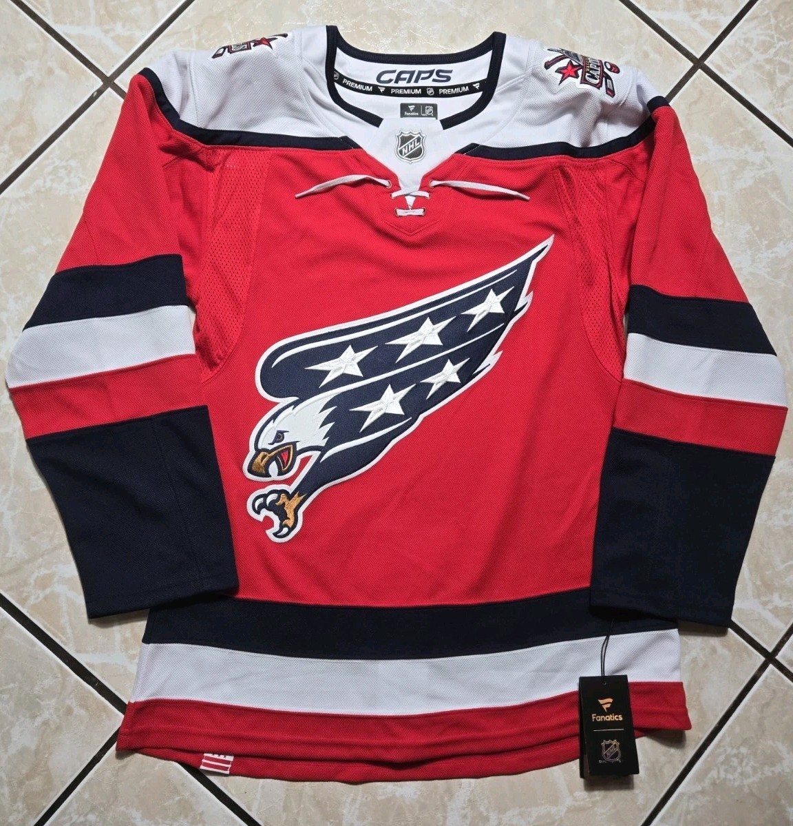 NWT Washington Capitals Red Alternate Fanatics Premium Authentic Jersey 44 $180