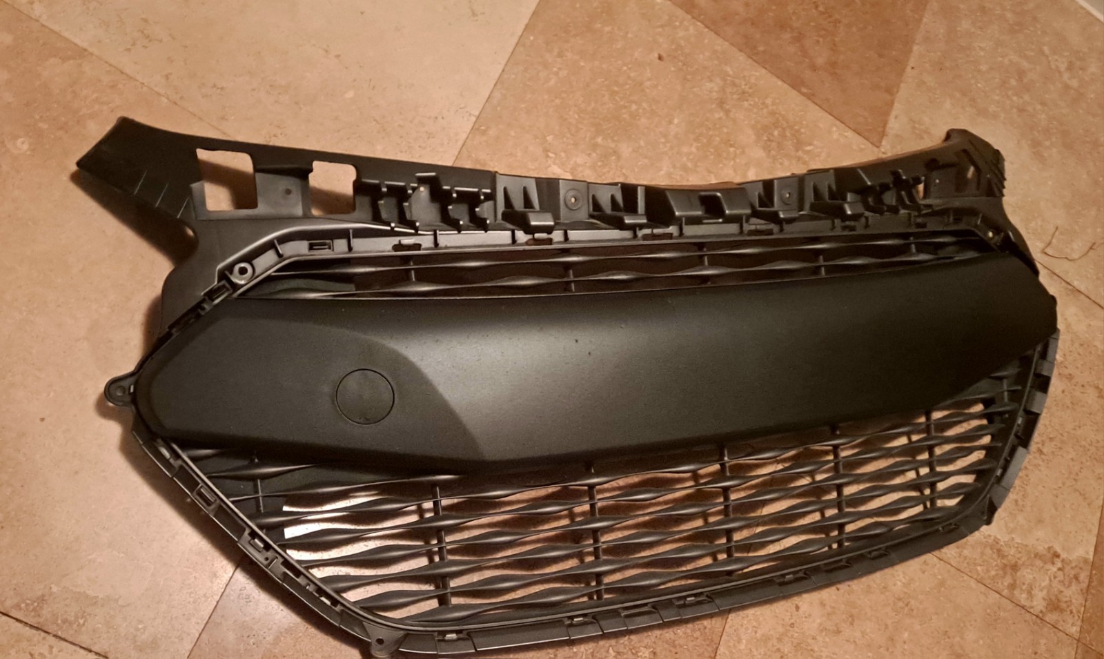2011-2015 Hyundai Sonata Hybrid Front Grille Black & Gray 2012 2013 2014 2011-2015 Hyundai Sonata Hybrid Front Grille Black & Gray 2012 2013 2014
