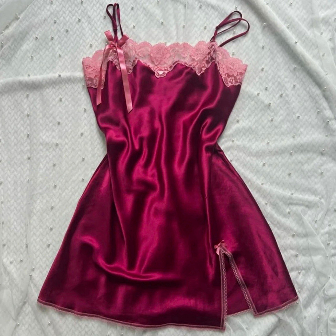 Vintage Y2K 2005 Victoria\'s Secret Angels Pink Lace Trim Slip Dress Size M