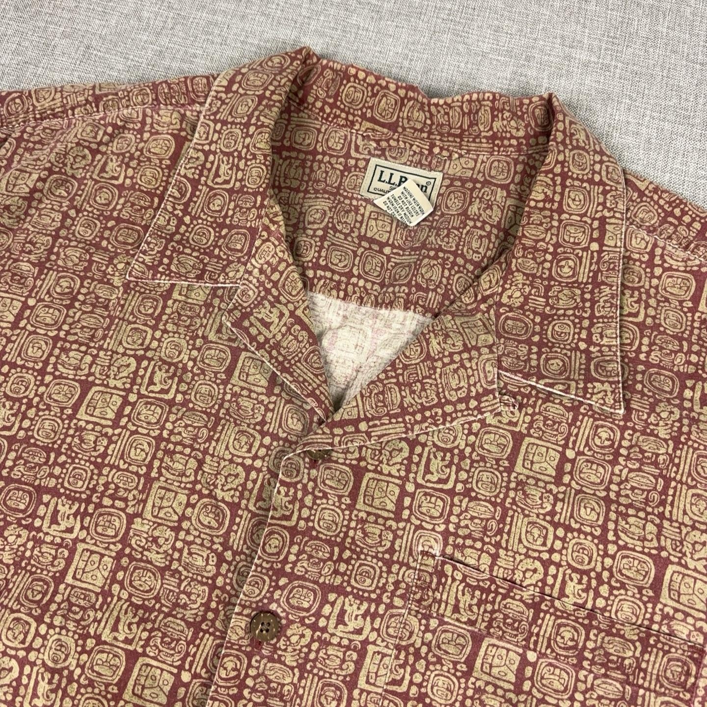 L.L. Bean Shirt Mens 2XL Red Geometric Short Sleeve Button Up Camp Hawaiian