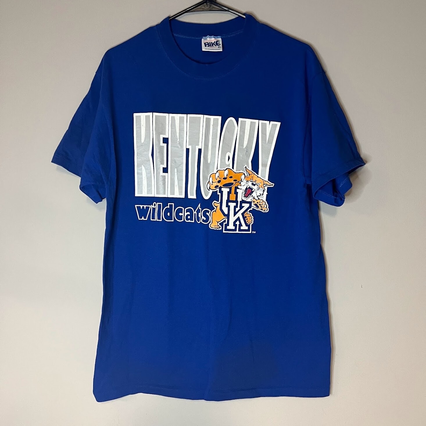 VTG 90s Kentucky Wildcats Blue White Graphic T-Shirt BIKE Single Stitch Adult XL VTG 90s Kentucky Wildcats Blue White Graphic T-Shirt BIKE Single Stitch Adult XL