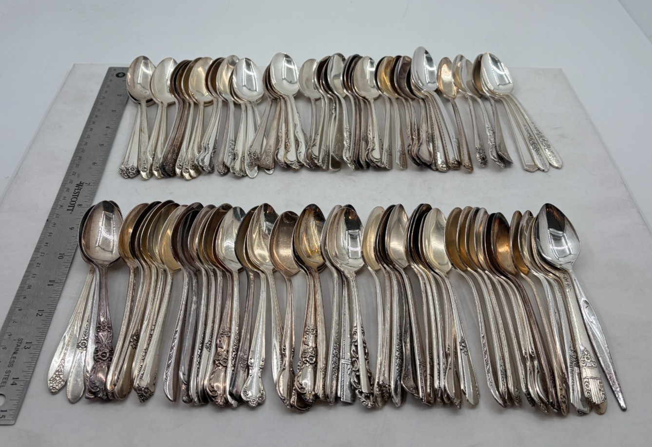 Lot of 100 Assorted Vintage Silverplate Teaspoons - Lot#343