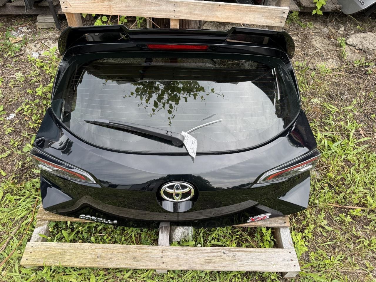 2020-2022 Toyota Corolla Tail Gate Black With Spoiler Hatchback