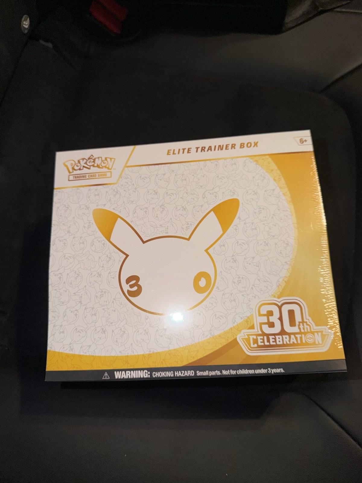 IN HAND Pokémon 30th Anniversary Celebration Elite Trainer Box ETB