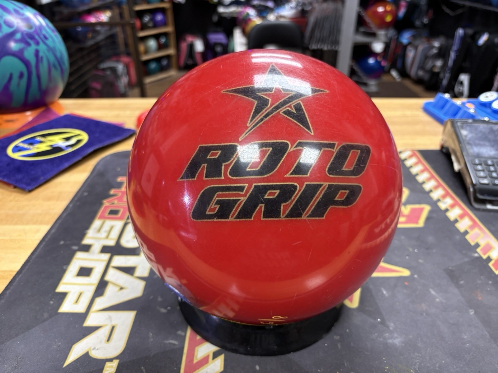 Used Roto Grip Jester Bowling Ball 14lbs