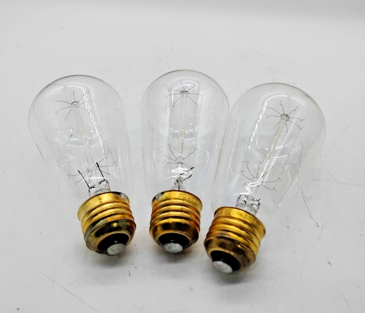 Globe Electric 31324 40W Vintage Edison S60 Light Bulb E26 Base 3-Pack