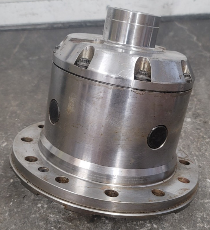 USED - Yukon Gear and Axle Zip Locker Dana 60 - 35 Spline - YZLD60-4-35