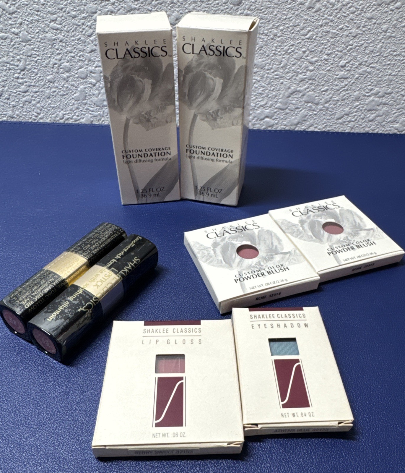 Lot Of 8 New in Box Vintage Shaklee Classics Lipsticks, Powder, Blush, Etc Lot Of 8 New in Box Vintage Shaklee Classics Lipsticks, Powder, Blush, Etc