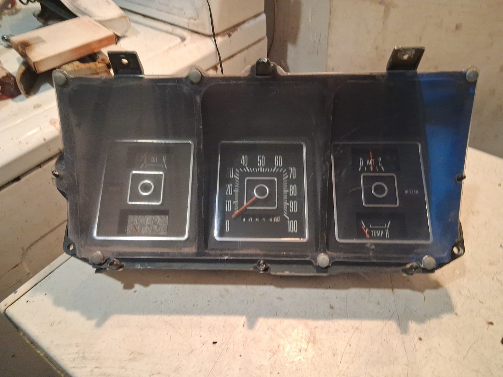 Vintage 1973-1979 Ford F150 Bronco Instrument Gauge Cluster OEM Vintage 1973-1979 Ford F150 Bronco Instrument Gauge Cluster OEM