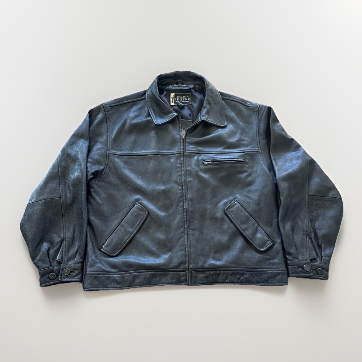 Vintage Eddie Bauer Bomber Leather Jacket Men’s L Black Legend Journeyman Vintage Eddie Bauer Bomber Leather Jacket Men’s L Black Legend Journeyman