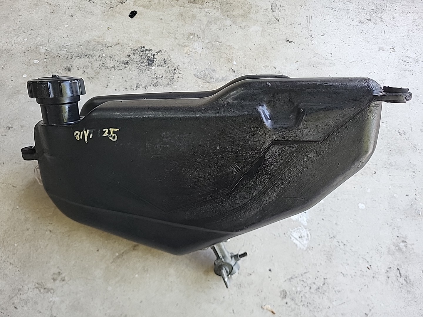 1981 SUZUKI YT125 YT 125 TRI-MOTO GAS FUEL TANK