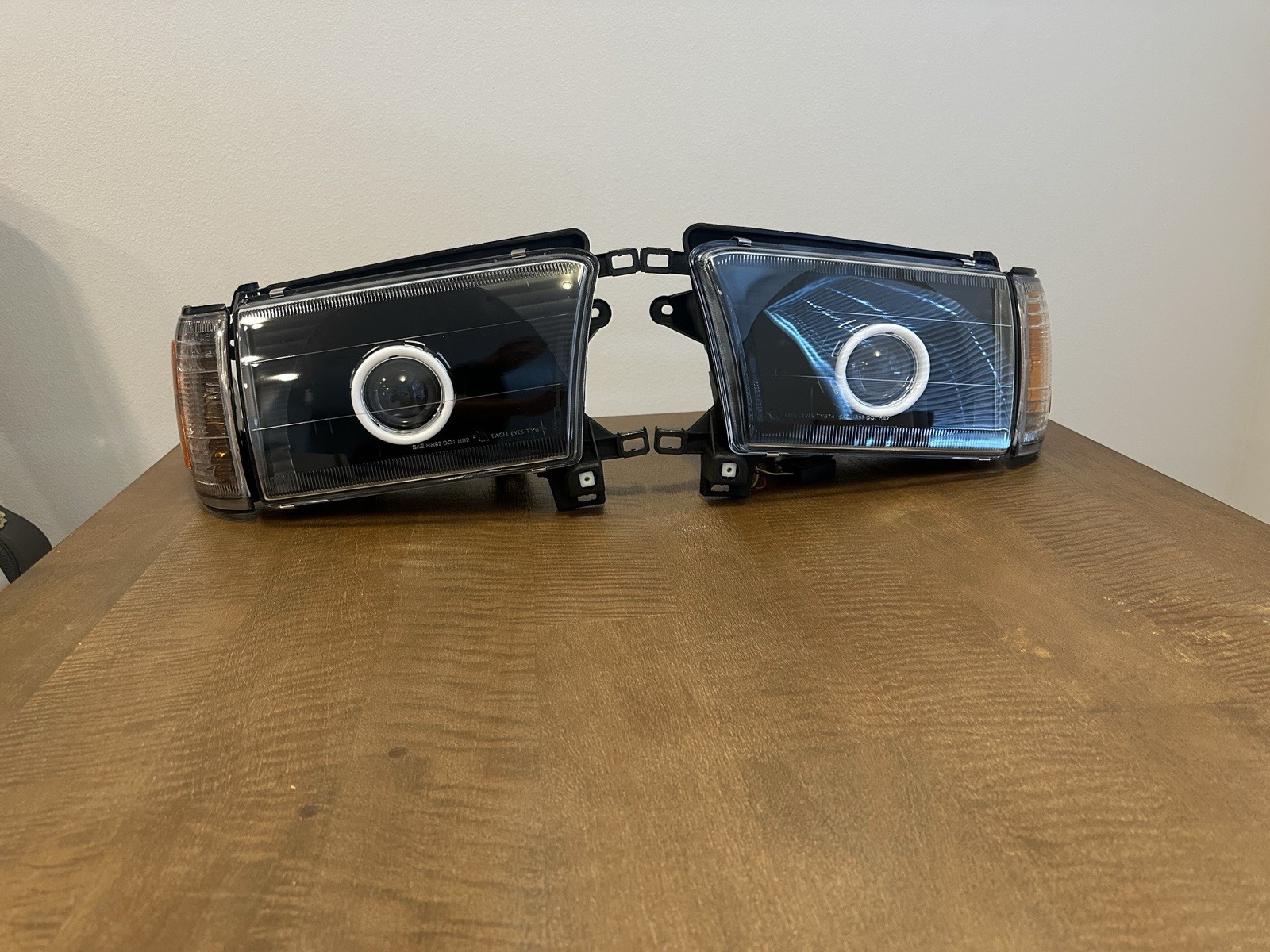 3rd Gen Toyota 4runner (1996-02) Projector Retrofit Led Headlights