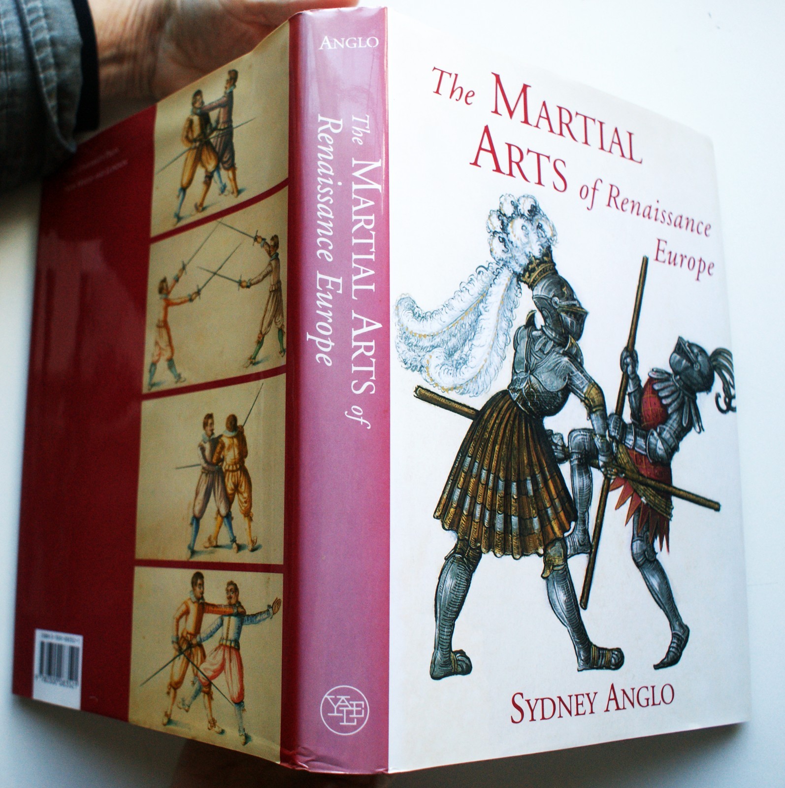 The Martial Arts of Renaissance Europe. Sydney Anglo HC 2000 YALE [229]
