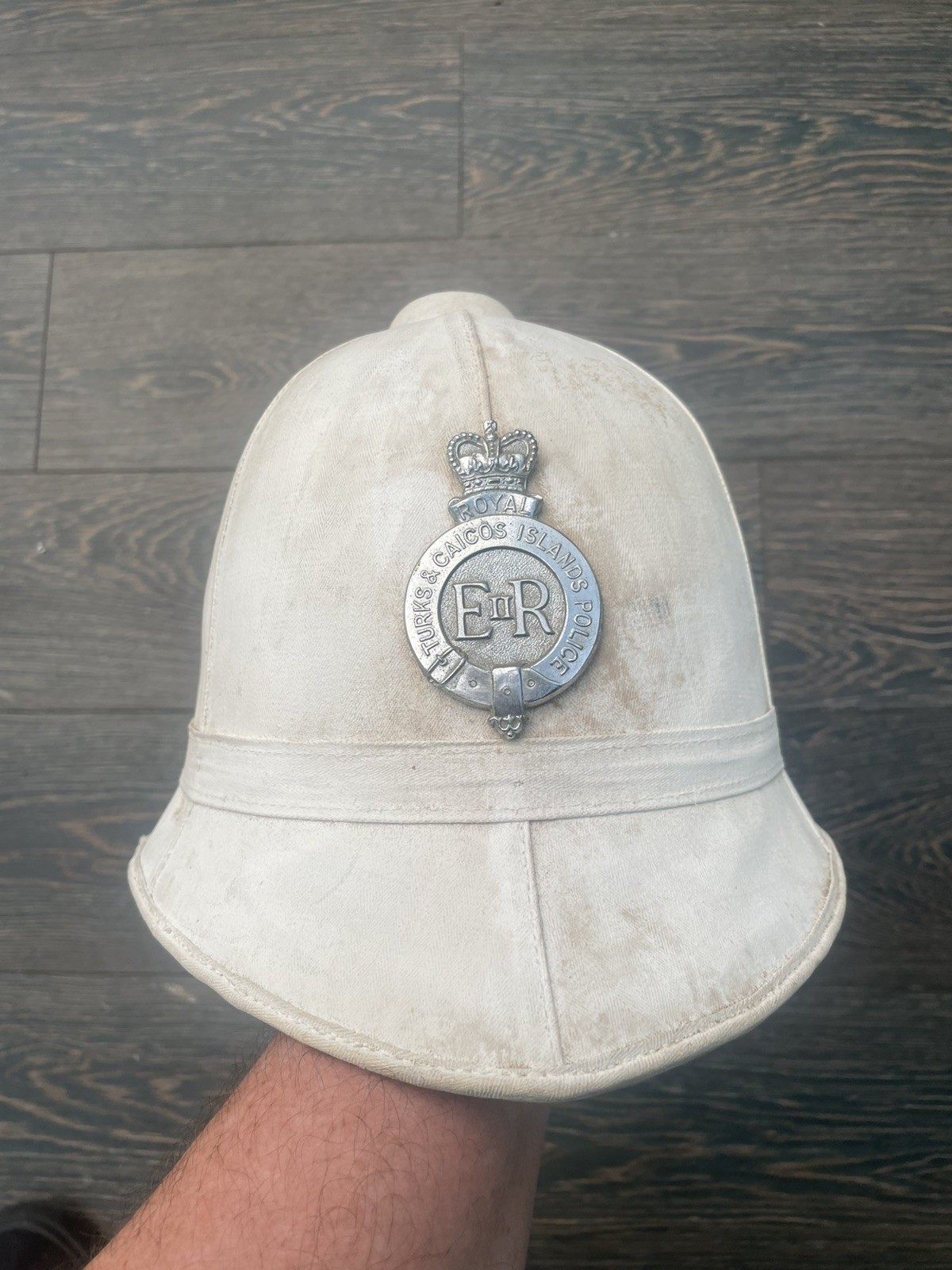 Rare British Colonial Turks & Caicos Islands Pol obsolete sun helmet rare Rare British Colonial Turks & Caicos Islands Pol obsolete sun helmet rare