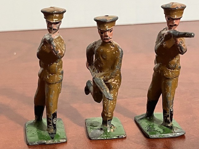 Vintage Britains Ltd Lead Infantry Soldiers Lot of 3 Khaki Firing Running