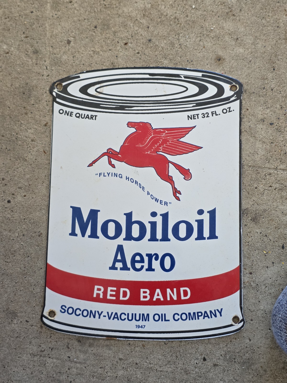 VINTAGE 1947 MOBILOIL AERO CAN PORCELAIN GAS PUMP SIGN MOBIL MOBILGAS 11