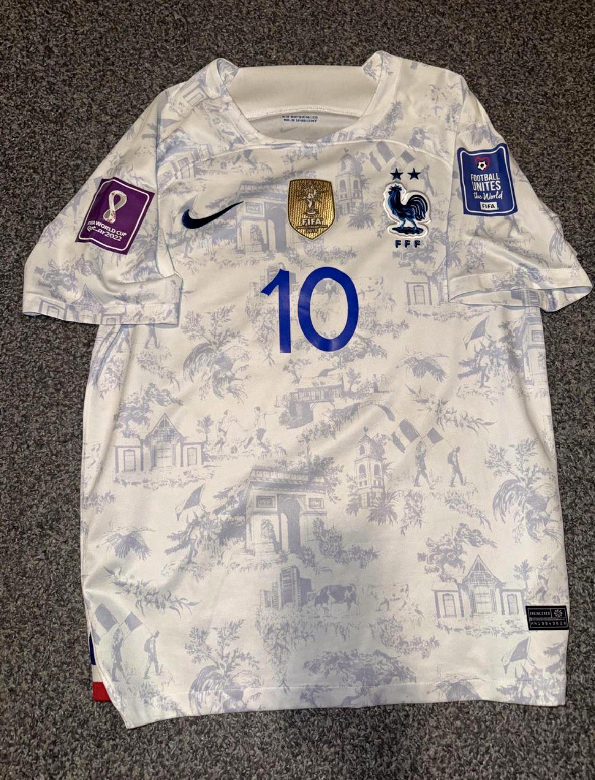 Nike France Kylian Mbappé #10 2022 World Cup away jersey
