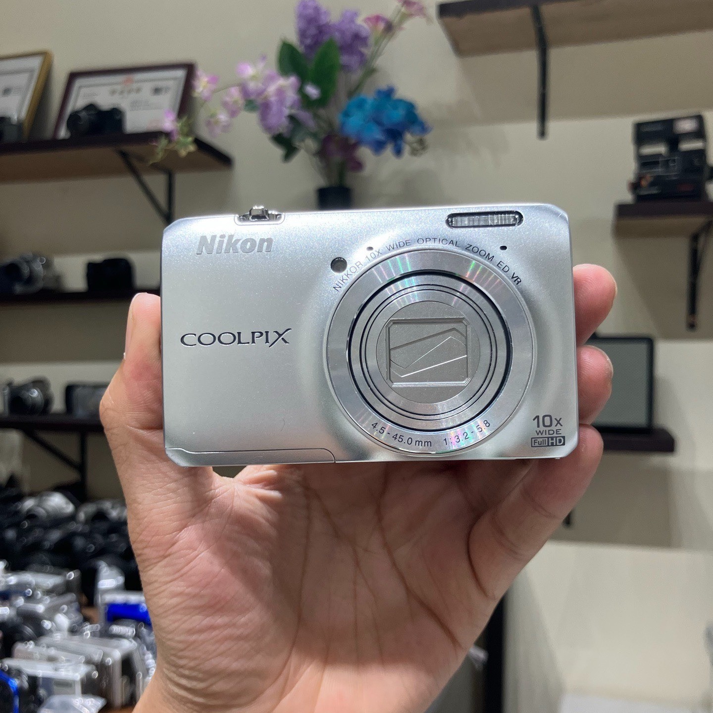 Nikon COOLPIX S6300 Digital Camera Silver 16.0MP 10X Optical Zoom Sleek Style 
