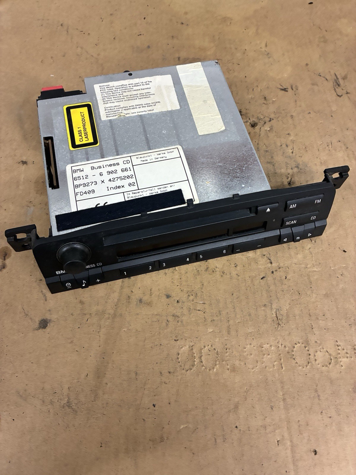 98-06 BMW E46 3 Series Professional Business CD Player Radio AM FM Dash Unit OEM