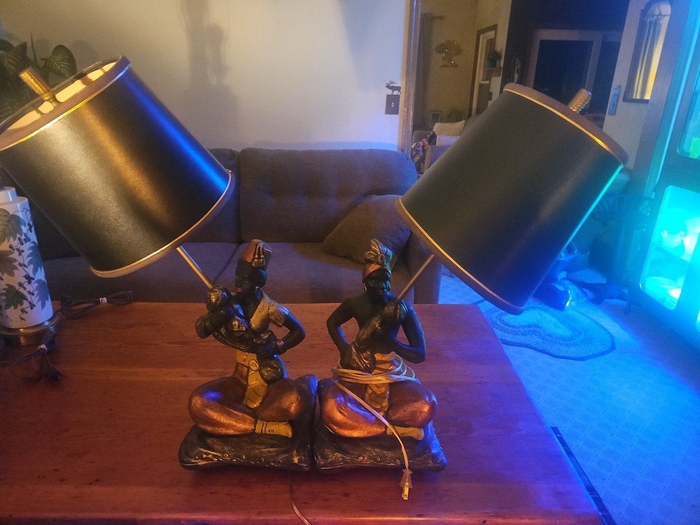 PRISTINE Vtg 1950s Blackamoor Nubian Lamps PAIR Original Black Gold Shades MCM