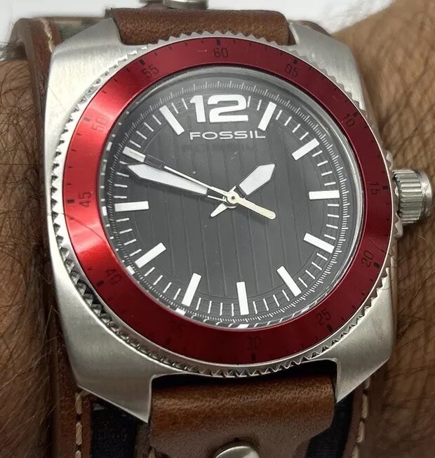LIMITED EDITION RARE Mens Fossil Watch.........Reloj de Hombre Marca Fossil LIMITED EDITION RARE Mens Fossil Watch.........Reloj de Hombre Marca Fossil