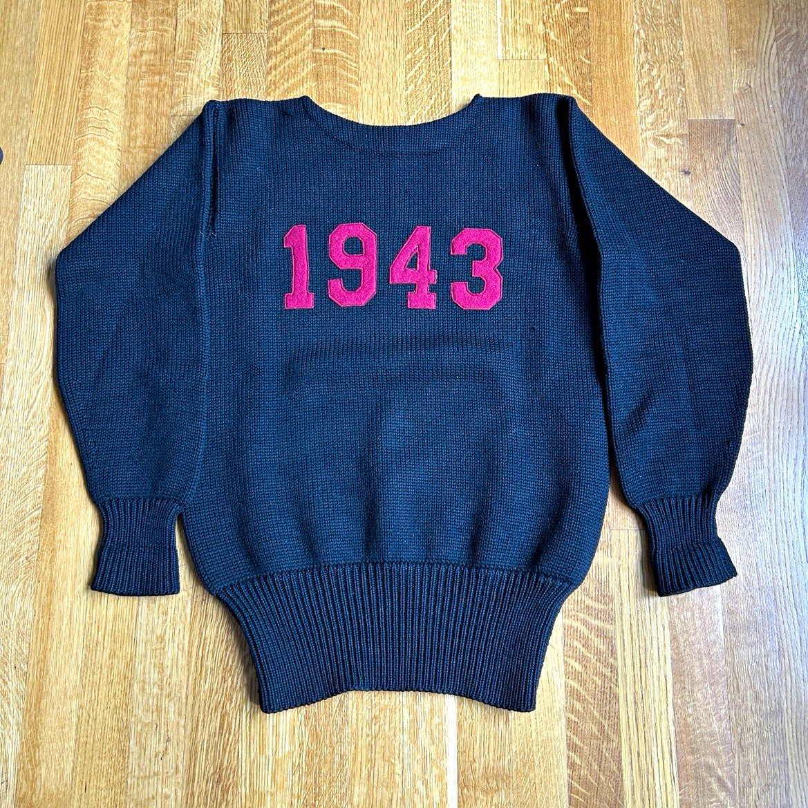 Vintage 1940s Harvard Collegiate Knit Sweater Pullover Class of 1943