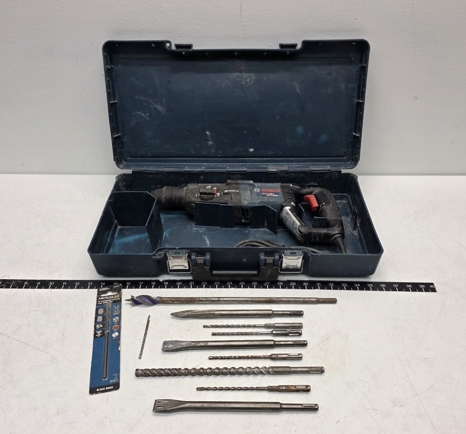 Bosch GBH2-28L 1-1/8 In Bulldog Xtreme Max Rotary Hammer