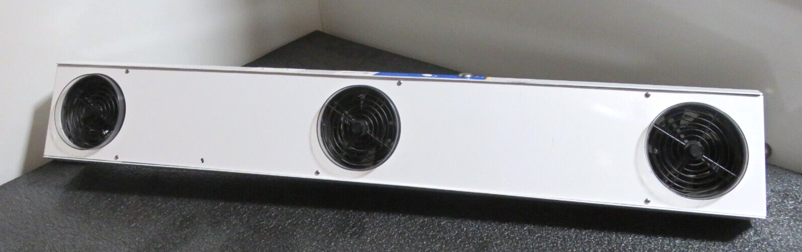 Simco-Ion 4008630 Guardian CR2000  Ionizing Air Blower (Power Tested)