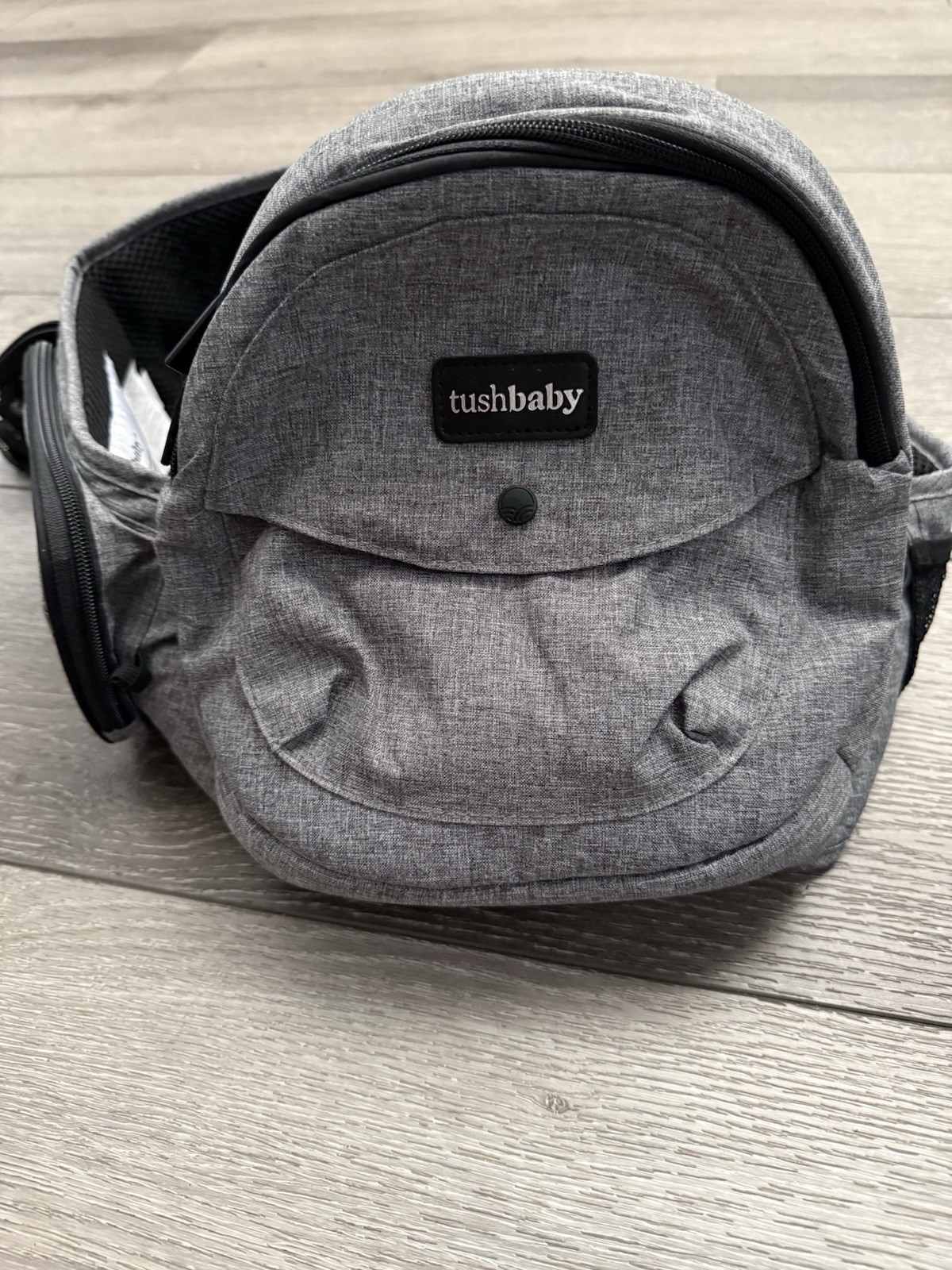 Tushbaby The Only Safety Certified Hip Seat Baby Carrier - Grey - NEW