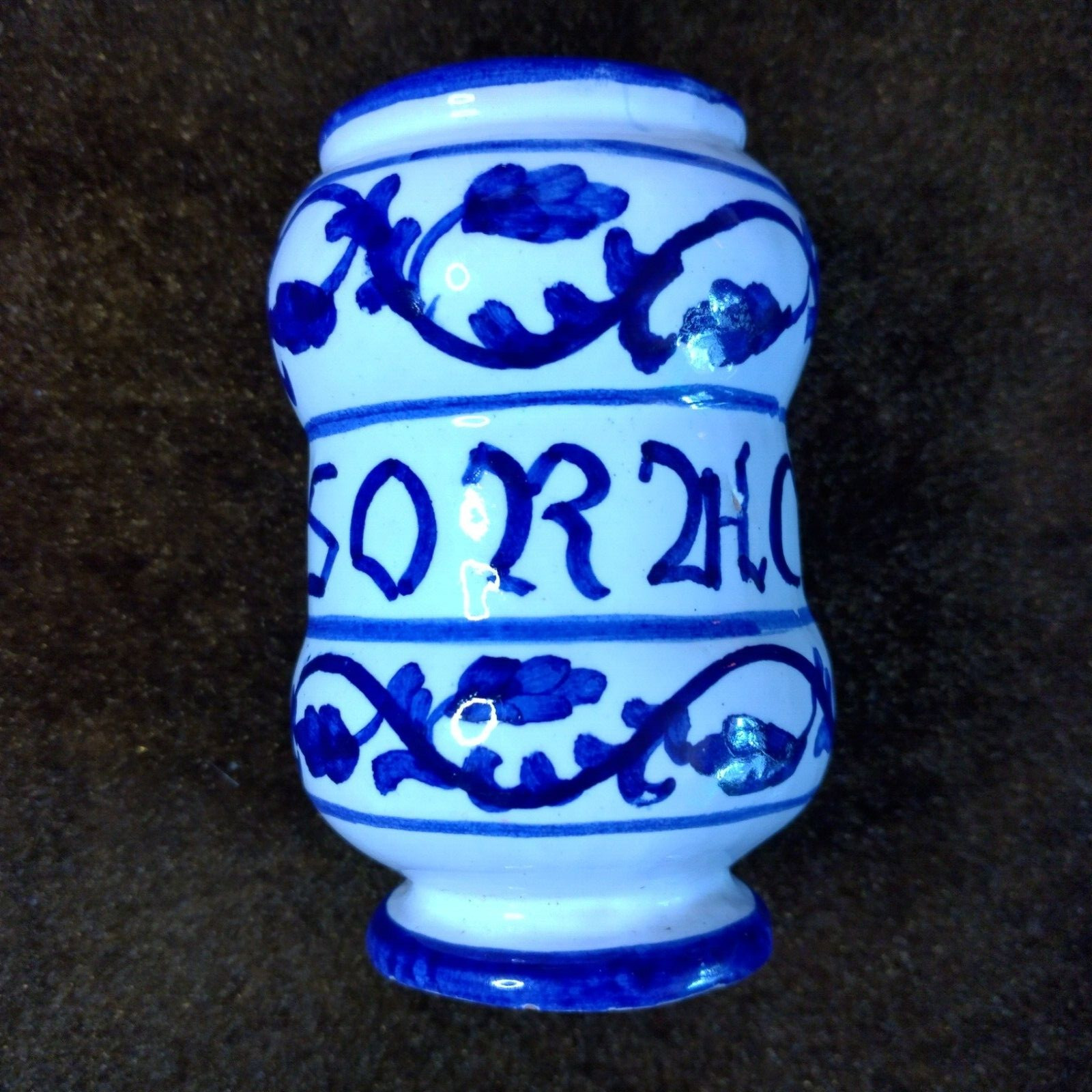 B.A.M.A. Acquapendente, Italy vintage blue and white 3 1/2 inch vase