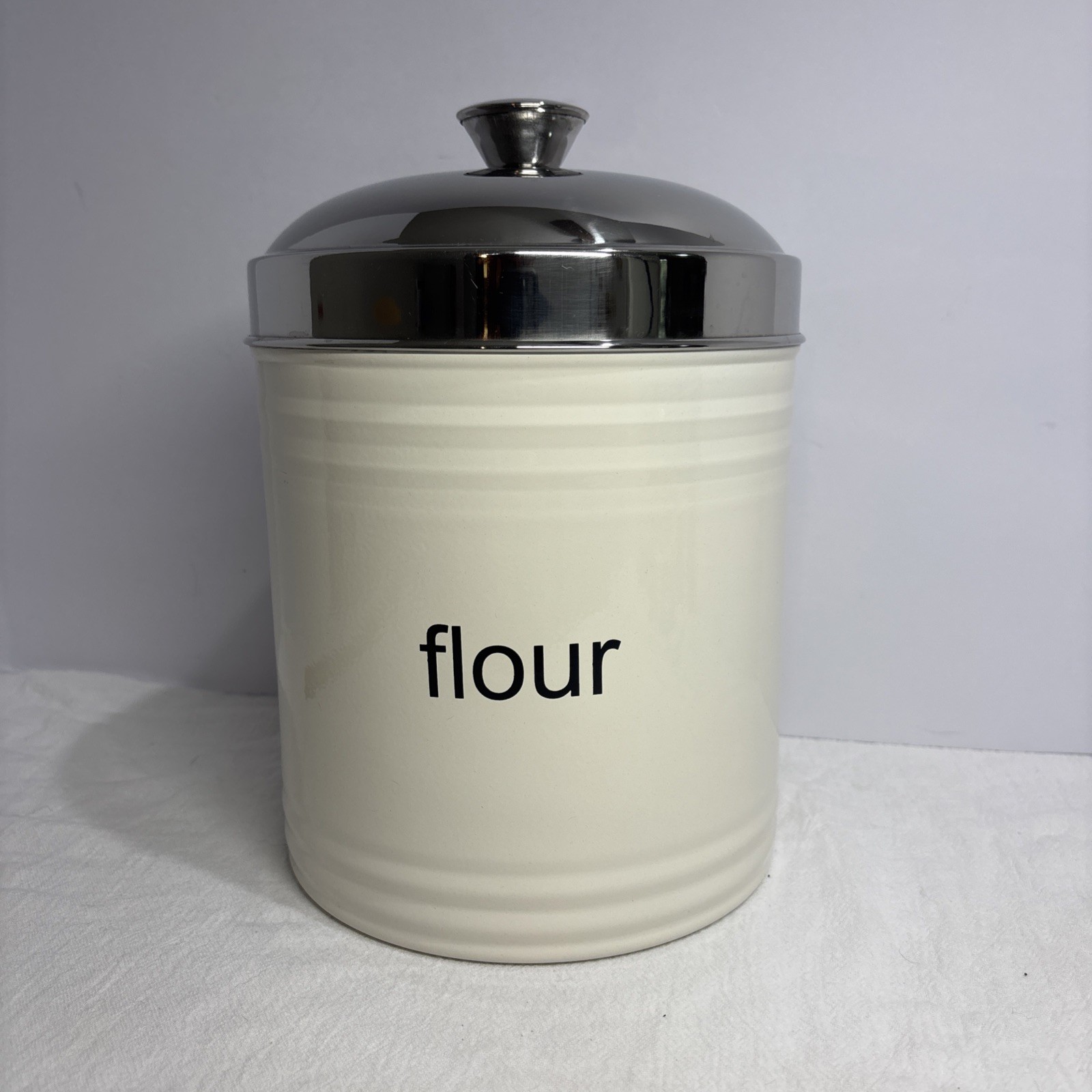 Pier 1 Flour Canister ROUND Metal Chrome Lid CREAM WHITE Replacement Pier 1 Flour Canister ROUND Metal Chrome Lid CREAM WHITE Replacement