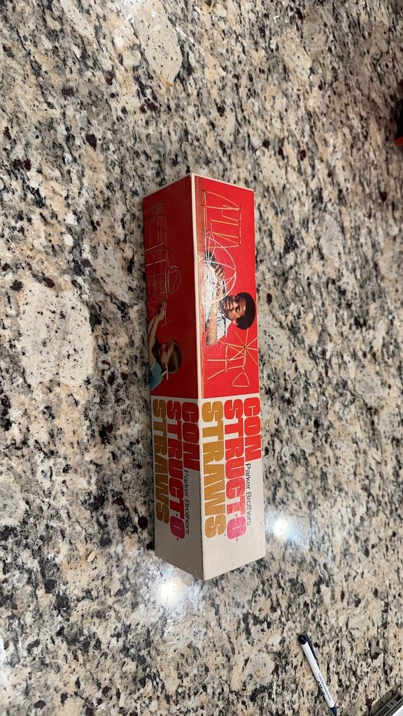 Vintage Parker Brothers Constructo Straws Building Set
