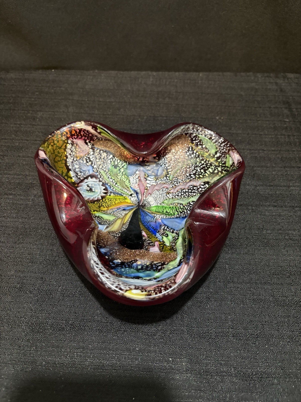 AVEM Murano Glass Bizantino Cased Tutti Frutti Bowl (POSSIBLY FRACTURED) AVEM Murano Glass Bizantino Cased Tutti Frutti Bowl (POSSIBLY FRACTURED)