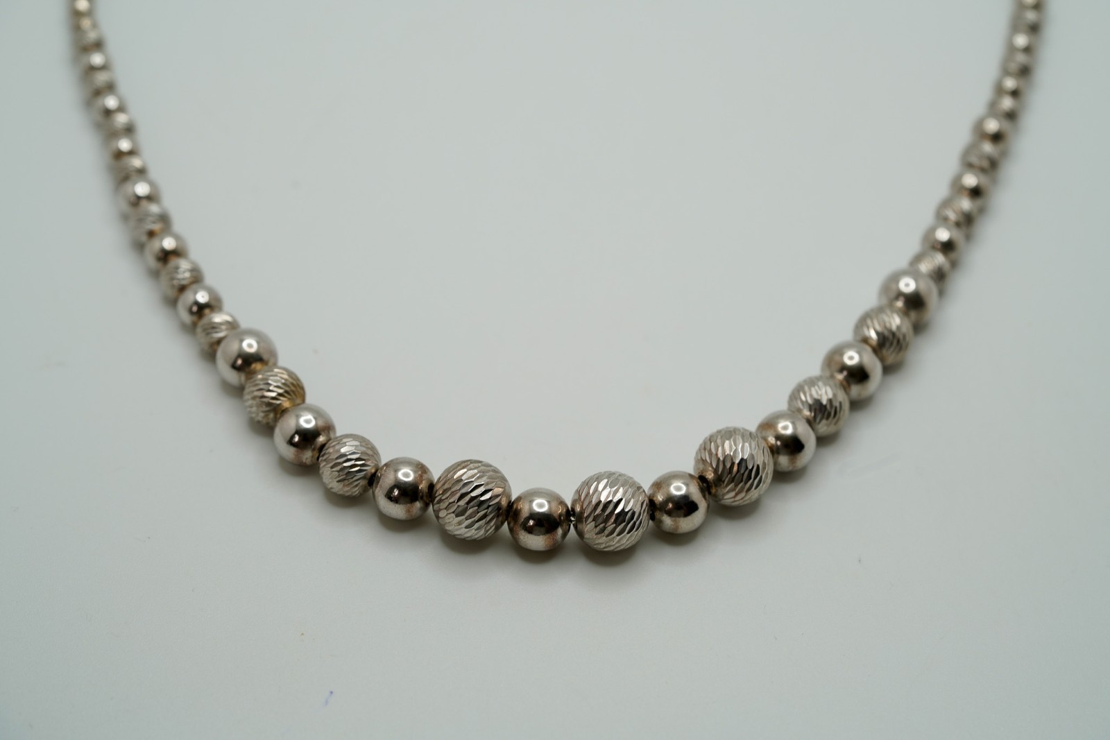Vintage Graduated Sterling Silver Unique Bead Necklace 18\